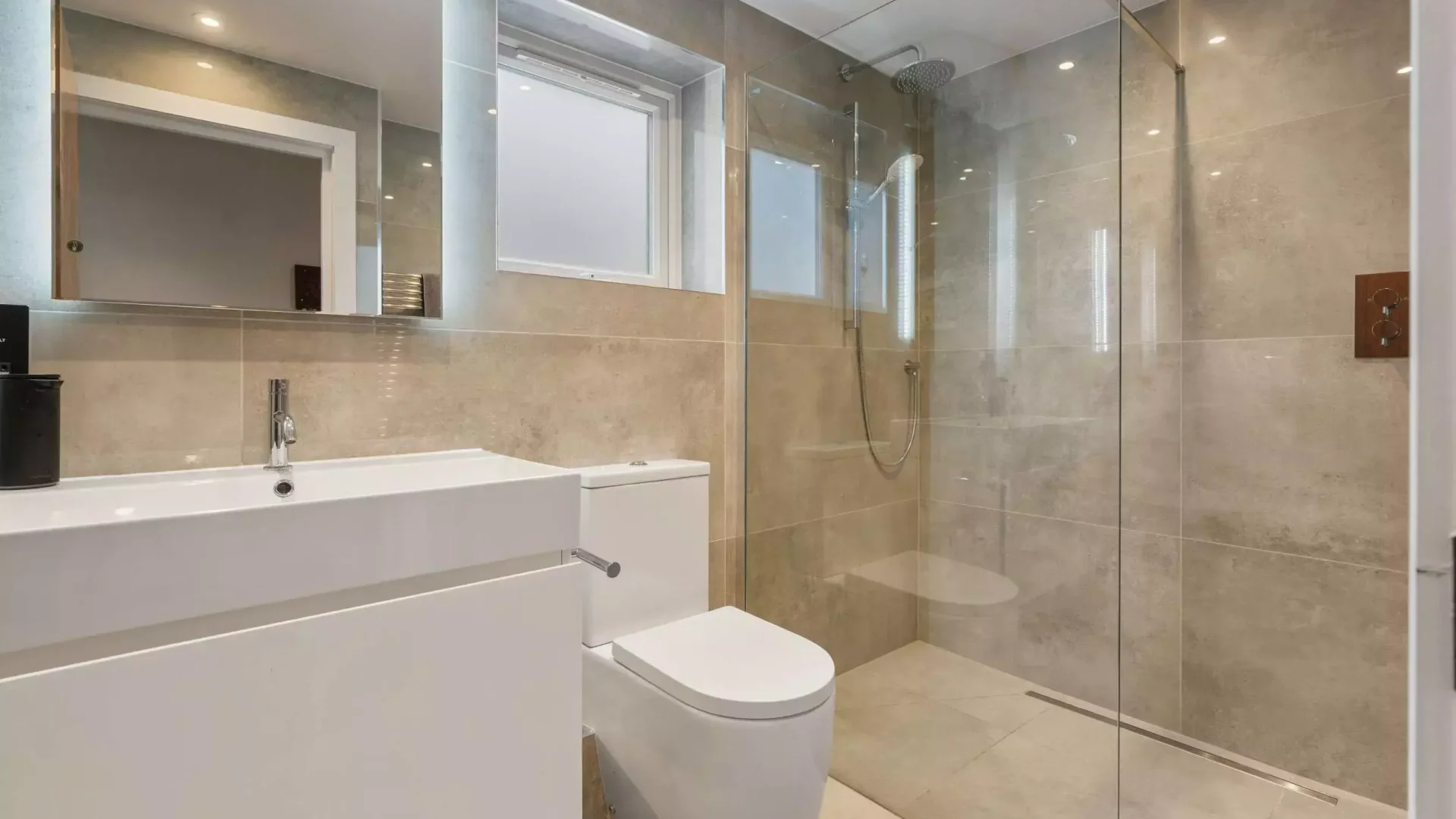 133-Fawe-Park-Road-SW15-2EG-14