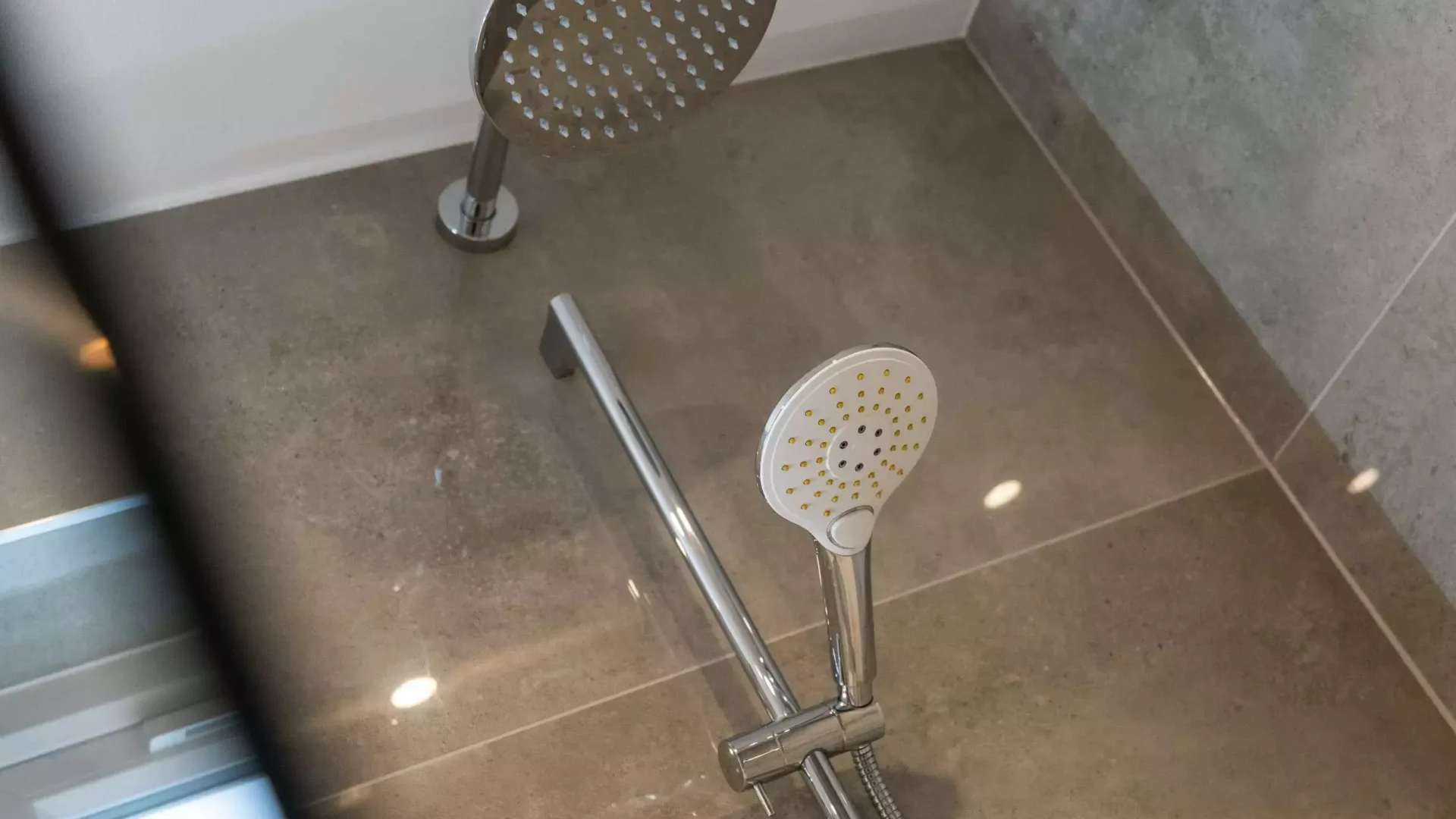 133-Fawe-Park-Road-SW15-2EG-19