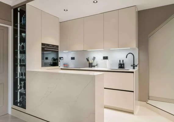 68-St-Albans-Avenue-W4-5JR-5